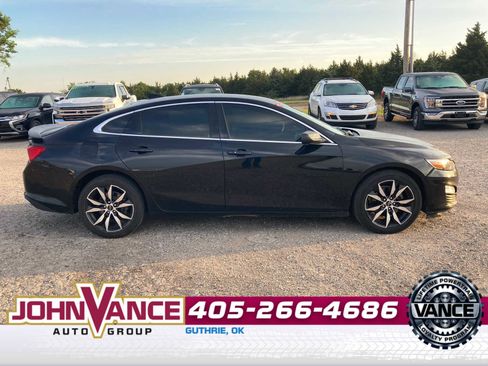 Used 2020 Chevrolet Malibu RS FWD image 8