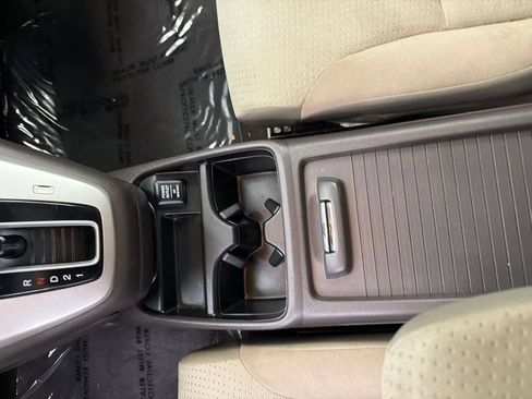 Used 2012 Honda CR-V EX image 30