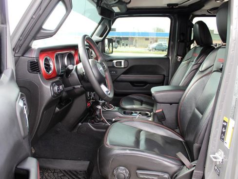 Used 2023 Jeep Gladiator Rubicon image 9