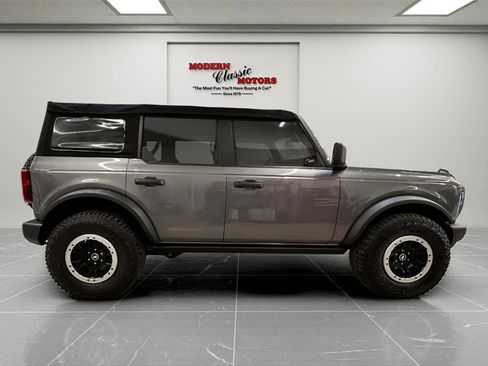 Used 2021 Ford Bronco 4-Door image 2