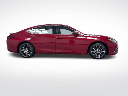 Used 2023 Lexus ES 300h w/ Premium Package image 10