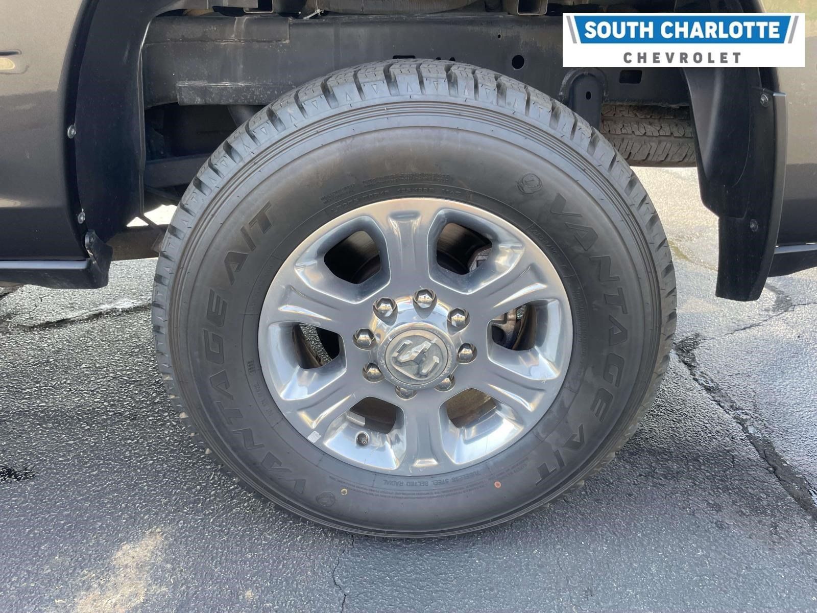 Used 2024 RAM 2500 Big Horn AWD/4WD image 5