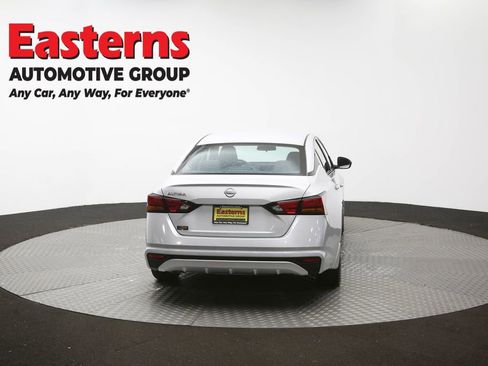 Used 2023 Nissan Altima 2.5 S FWD image 35