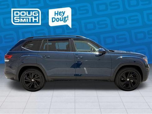 Used 2023 Volkswagen Atlas SE AWD/4WD image 11