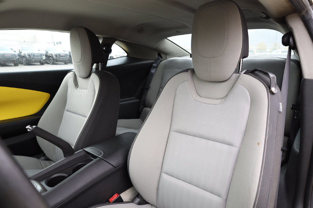 Used 2012 Chevrolet Camaro LS RWD image 16