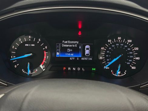 Used 2017 Ford Fusion SE image 21