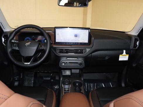 New 2025 Ford Bronco Sport Outer Banks w/ Outer Banks Tech Package+ image 25