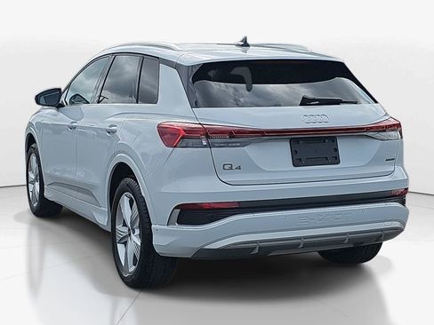Used 2023 Audi Q4 e-tron Premium Plus w/ Premium Plus image 7