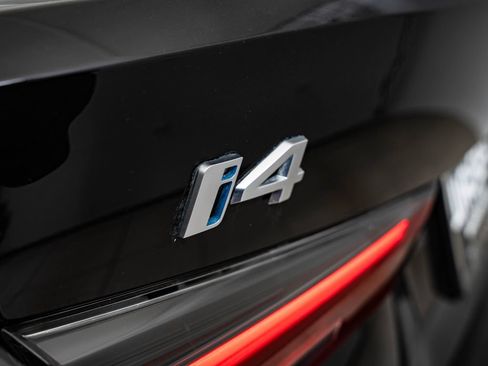 Used 2023 BMW i4 eDrive35 w/ Premium Package RWD image 16