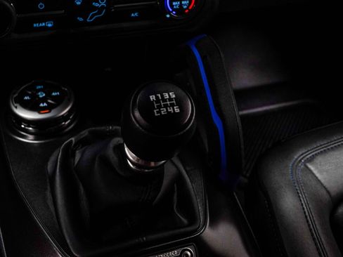 Used 2022 Ford Bronco Black Diamond AWD/4WD image 19