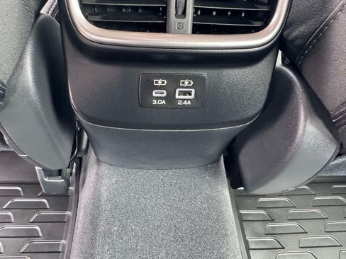 Used 2025 Subaru Legacy Premium AWD/4WD image 14