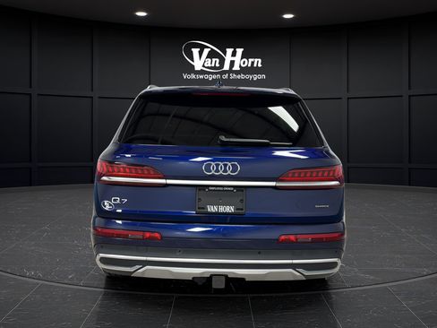 Used 2023 Audi Q7 3.0T Premium Plus w/ Premium Plus Package AWD/4WD image 6