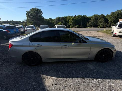 Used 2014 BMW 328i Sedan RWD image 8