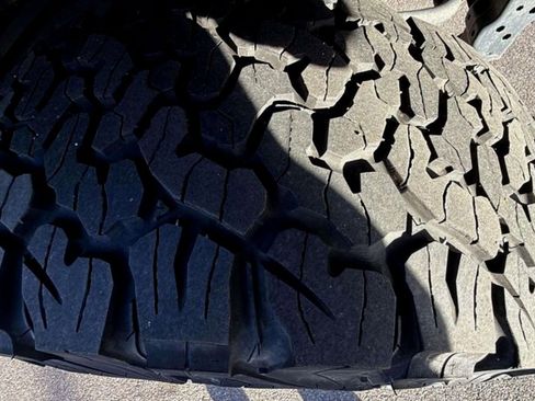 Used 2020 Jeep Wrangler Unlimited Sport image 17