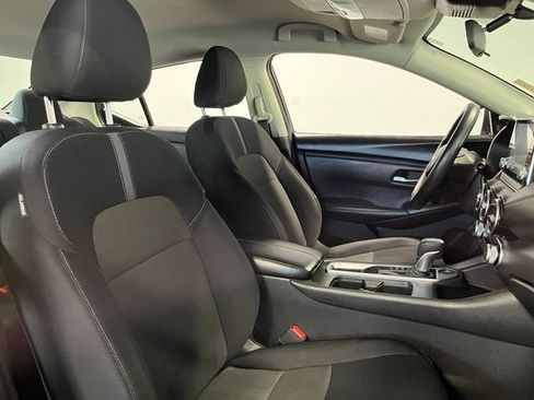 Used 2024 Nissan Sentra SV FWD image 10