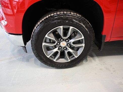 New 2026 Chevrolet Silverado 1500 LT image 28