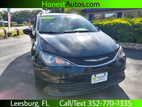 Used 2020 Chrysler Voyager Lxi image 1