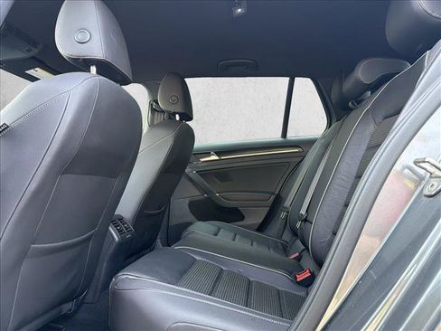 Used 2019 Volkswagen Golf R 4-Door AWD/4WD image 21