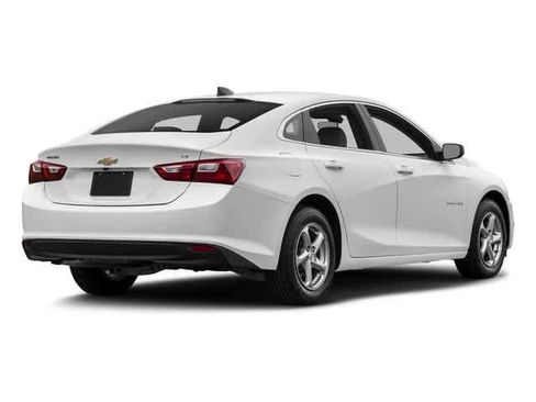 Used 2017 Chevrolet Malibu LS FWD image 1