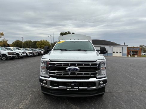 Used 2023 Ford F350 XL w/ Snow Plow Prep Package image 8