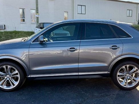 Used 2017 Audi Q3 2.0T Prestige w/ Prestige Package image 4