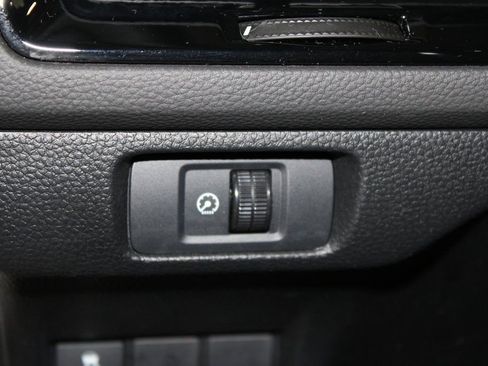 Certified 2025 Honda Civic Sport image 9