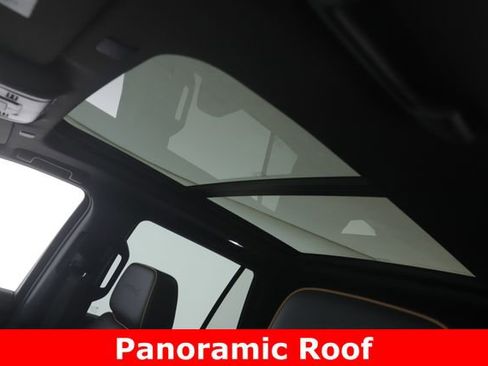 Used 2024 GMC Yukon AT4 w/ Technology Package image 18