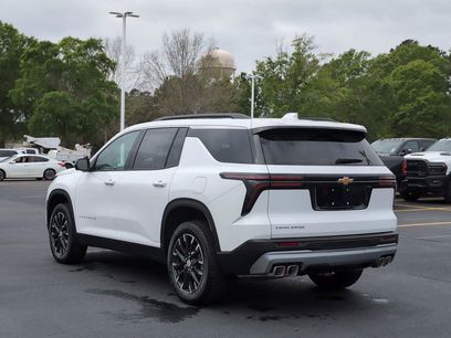 New 2026 Chevrolet Traverse LT w/ Sun and Wheel Package