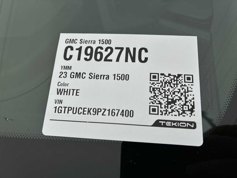 Used 2023 GMC Sierra 1500 Elevation w/ LPO, Elevation Black Package image 33