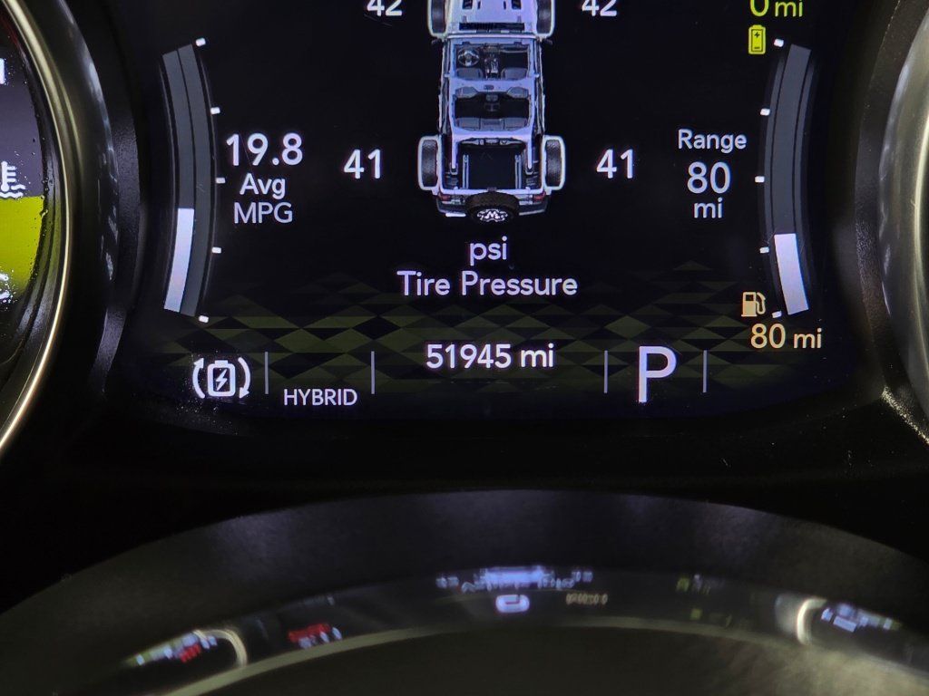 Used 2022 Jeep Wrangler Unlimited Rubicon 4xe AWD/4WD image 16