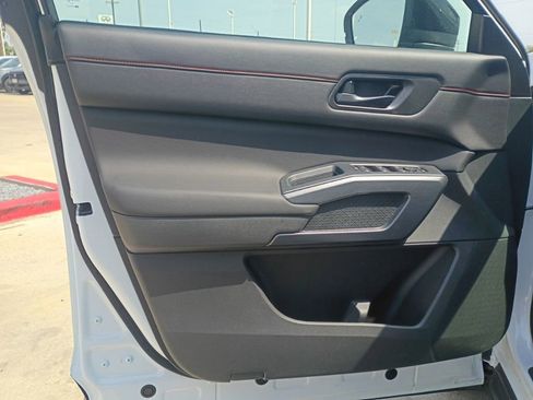 New 2026 Nissan Pathfinder Rock Creek image 23