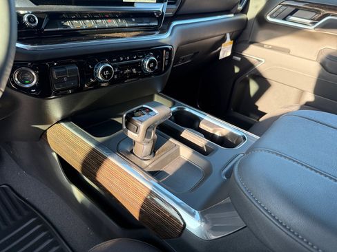 New 2026 GMC Sierra 1500 Elevation w/ Preferred Package image 13