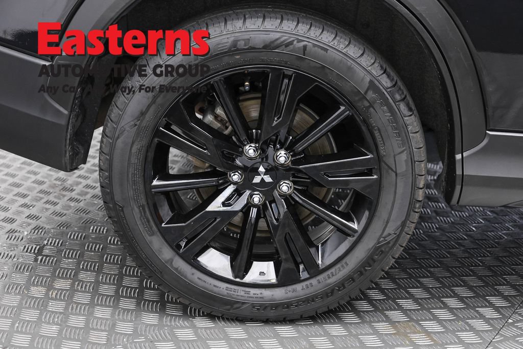 Used 2024 Mitsubishi Eclipse Cross AWD image 31