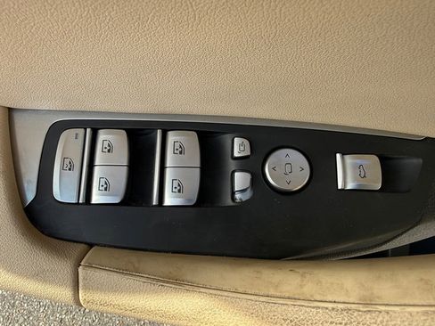 Used 2021 BMW X3 xDrive30e w/ Convenience Package image 13