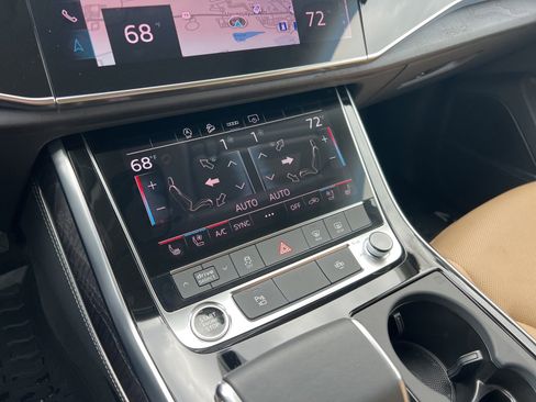 Used 2025 Audi Q7 3.0T Premium Plus w/ Premium Plus Package image 18