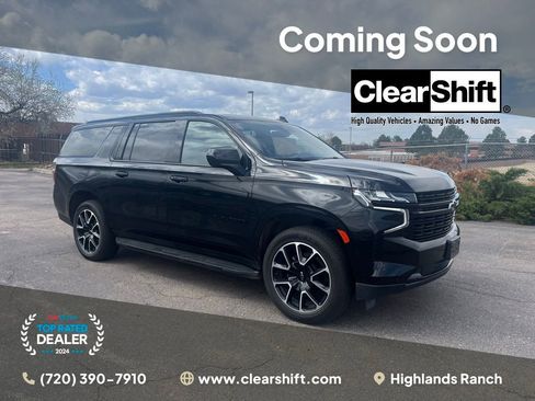 Used 2024 Chevrolet Suburban RST image 1