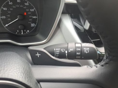 Used 2026 Toyota Corolla SE FWD image 19