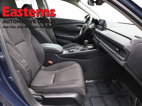 Used 2025 Honda Accord SE image 25