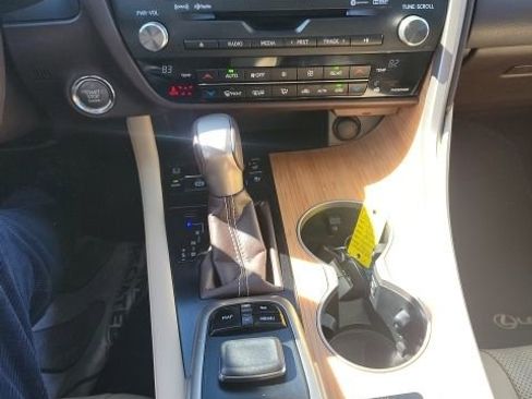 Used 2018 Lexus RX 350L AWD image 11