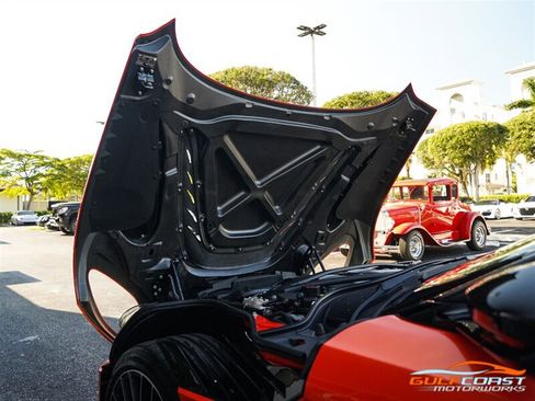 Used 2023 Aston Martin DBS Superleggera Volante RWD image 45