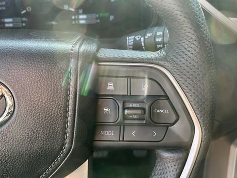 Used 2025 Toyota Sequoia Limited image 10