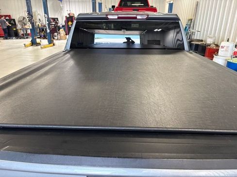Used 2021 Chevrolet Silverado 1500 LT w/ Bed Protection Package AWD/4WD image 32