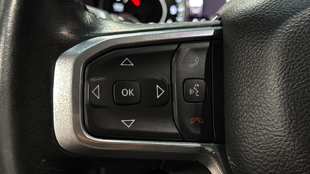 Used 2022 RAM 1500 Laramie AWD/4WD image 24