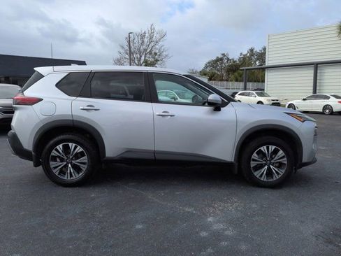 Certified 2023 Nissan Rogue SV FWD image 4