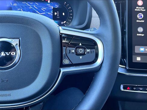 Used 2026 Volvo XC90 B6 Plus w/ Protection Package Premier image 22