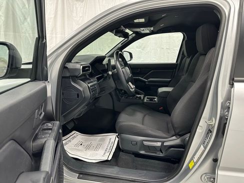 Used 2025 Toyota 4Runner SR5 image 10