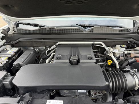 Certified 2023 Chevrolet Colorado Z71 w/ Z71 Convenience Package 2 image 16