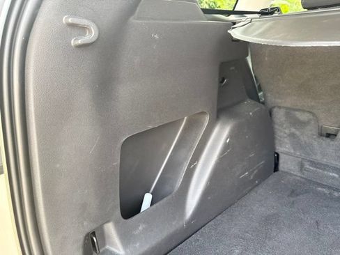Used 2018 Ford Escape SE FWD image 38