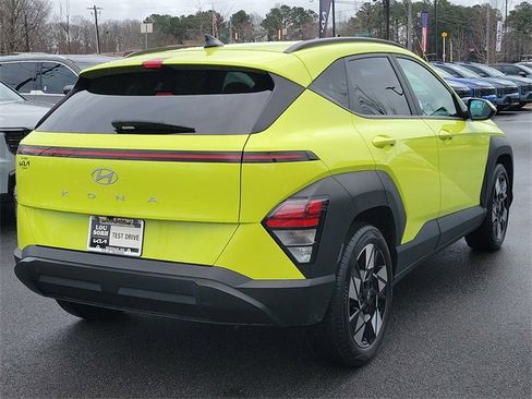 Used 2024 Hyundai Kona SEL w/ Convenience Package image 4