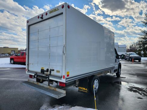 Used 2019 RAM ProMaster 3500 w/ Premium Appearance Group image 14